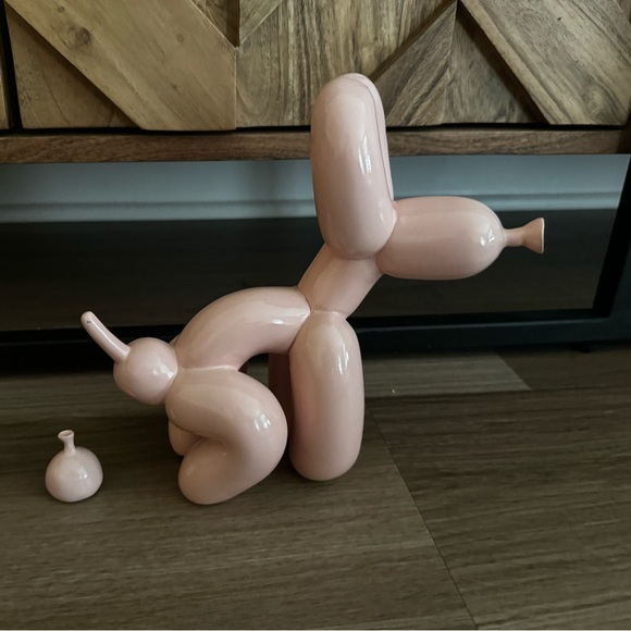 The Refined Emporium ~ Pooping Dog Art Figurine - Picture 2 of 4